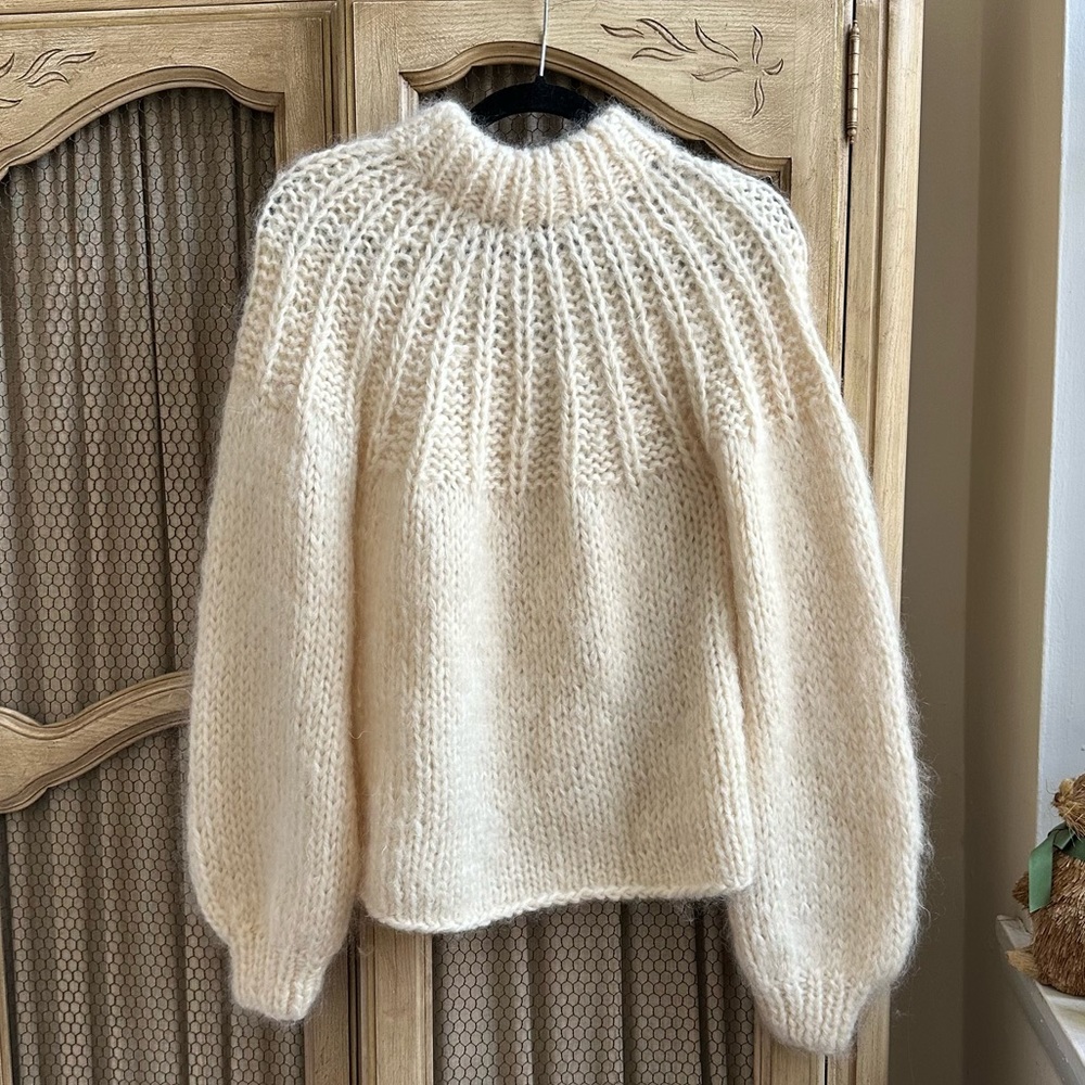 Ganni Julliard Bow Back Wool Sweater Cream Size S